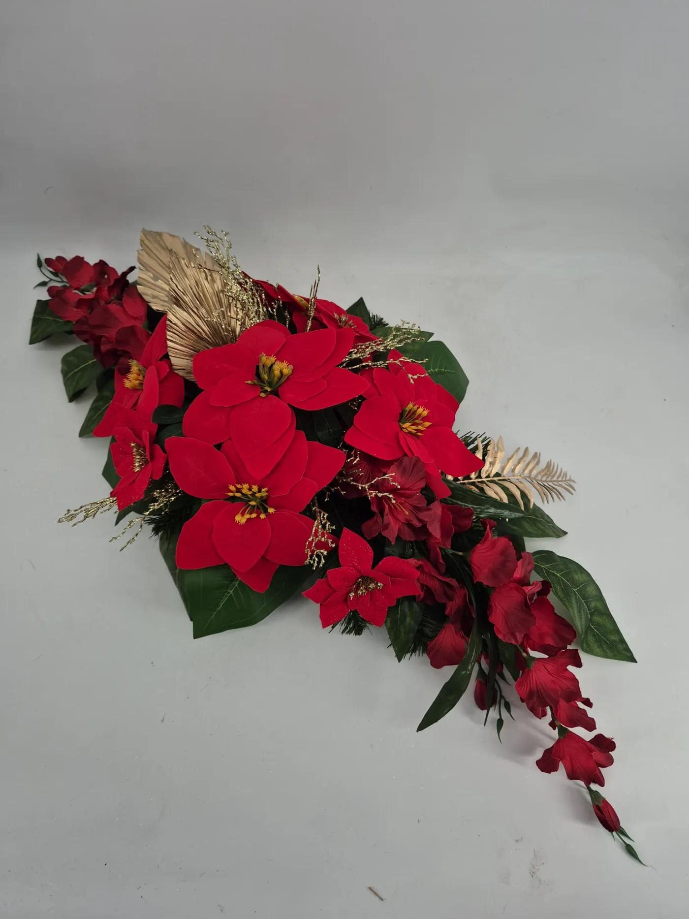 Kompozycje bożonarodzeniowe wykonane przez producenta stroików sztucznych KP Paula (4)