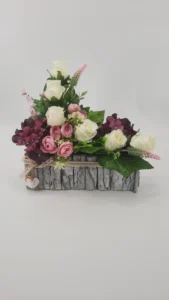 Kompozycje okolicznościowe z sztucznych kwiatów wykonane przez florystki z KP Paula (4)