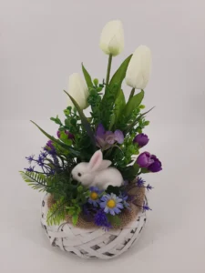 Stroik wielkanocny z zajączkiem